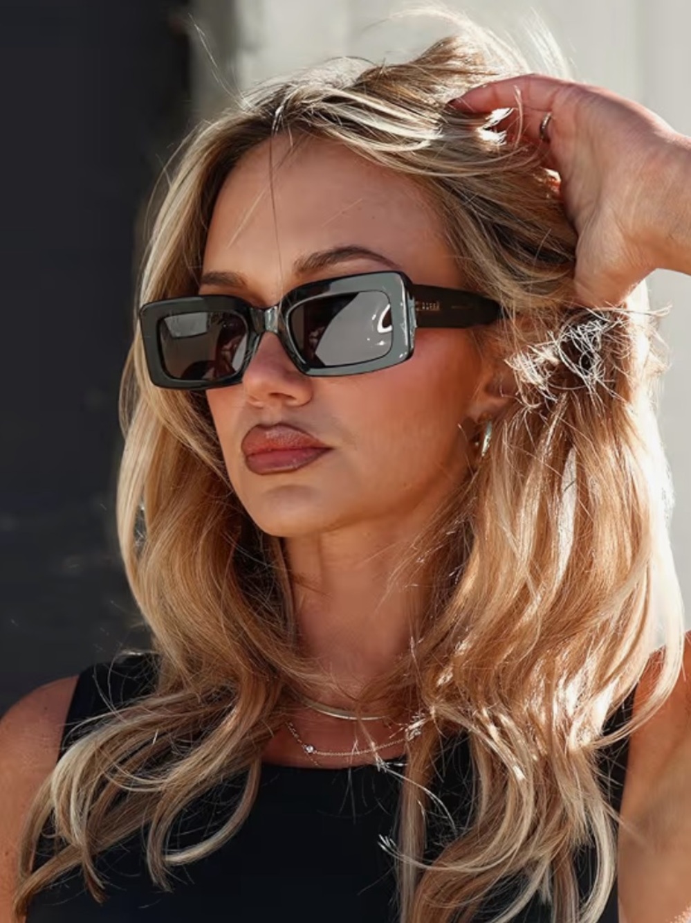 DIFF Rectangular Sungalsses for Women
